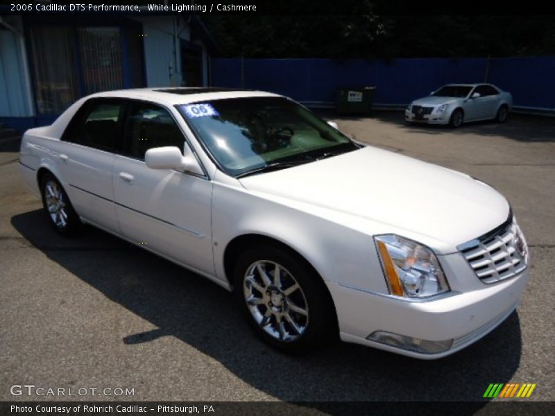 White Lightning / Cashmere 2006 Cadillac DTS Performance