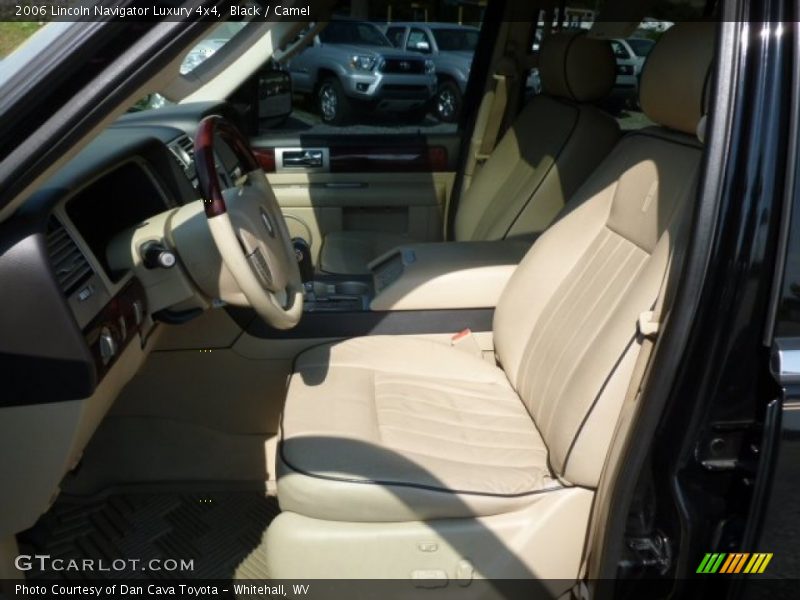 Black / Camel 2006 Lincoln Navigator Luxury 4x4