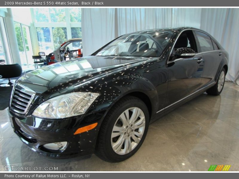 Black / Black 2009 Mercedes-Benz S 550 4Matic Sedan