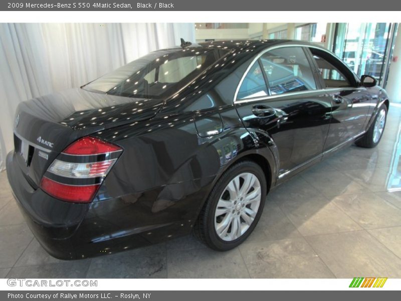 Black / Black 2009 Mercedes-Benz S 550 4Matic Sedan