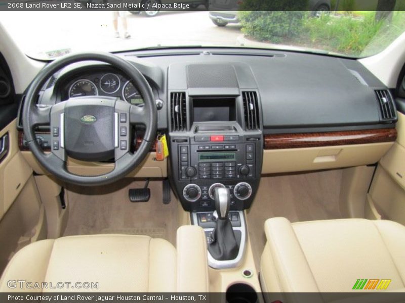 Dashboard of 2008 LR2 SE