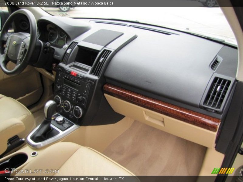 Dashboard of 2008 LR2 SE