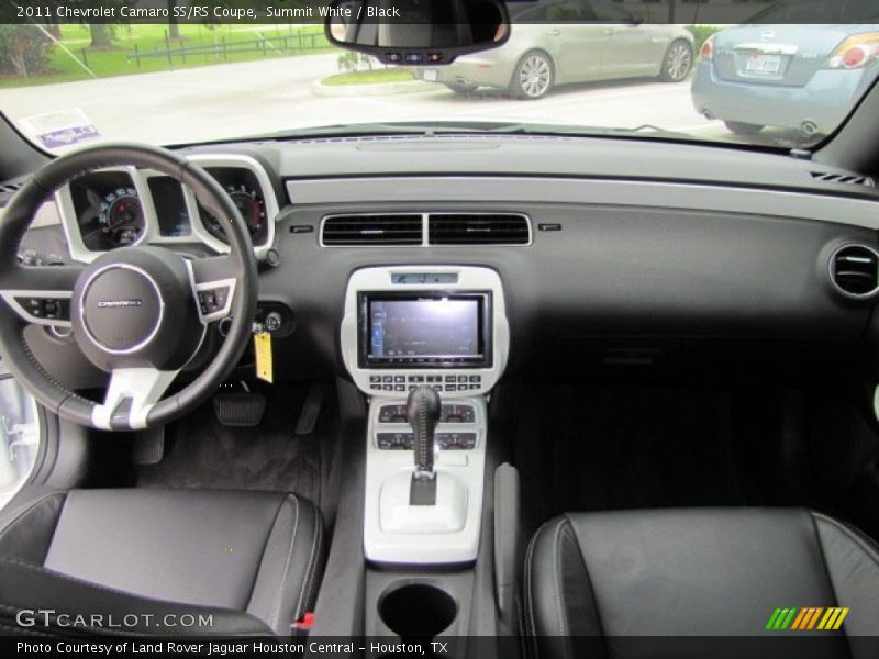Dashboard of 2011 Camaro SS/RS Coupe