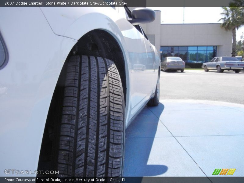 Stone White / Dark Slate Gray/Light Slate Gray 2007 Dodge Charger