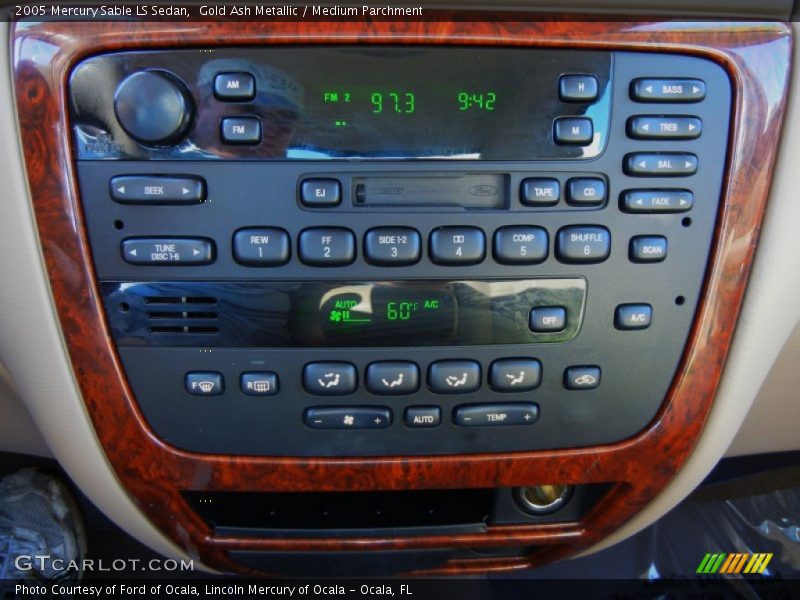 Controls of 2005 Sable LS Sedan