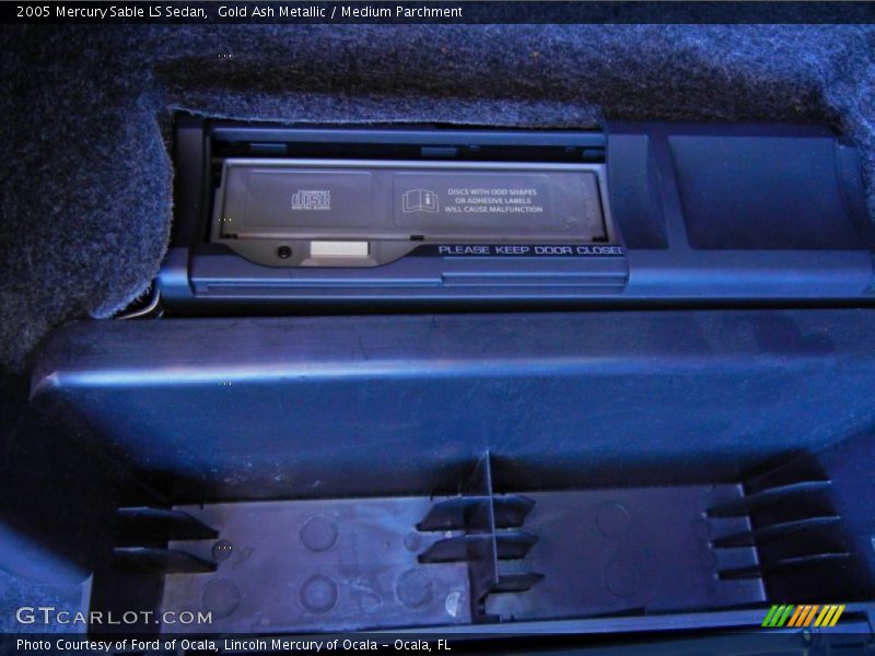 Gold Ash Metallic / Medium Parchment 2005 Mercury Sable LS Sedan