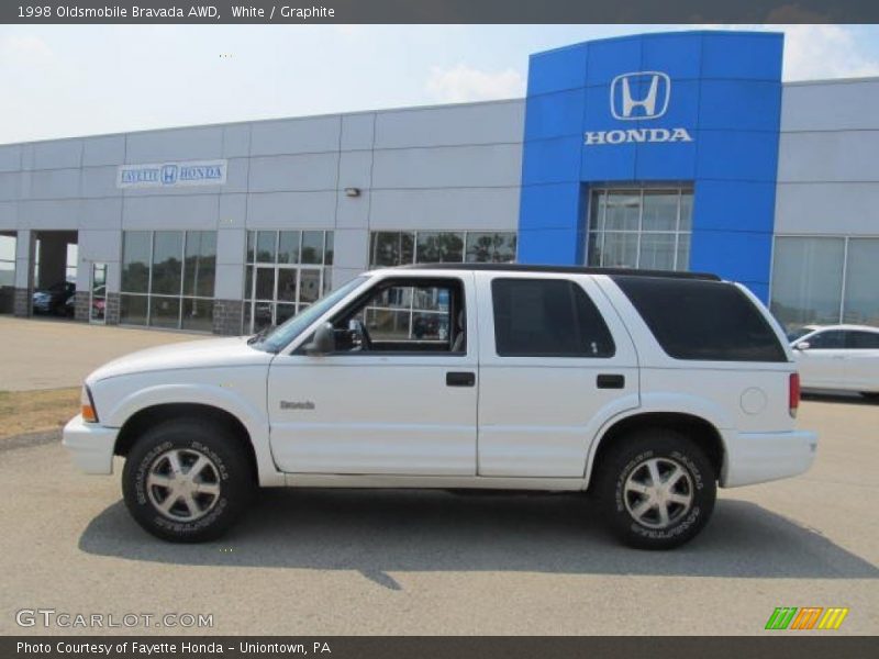 White / Graphite 1998 Oldsmobile Bravada AWD