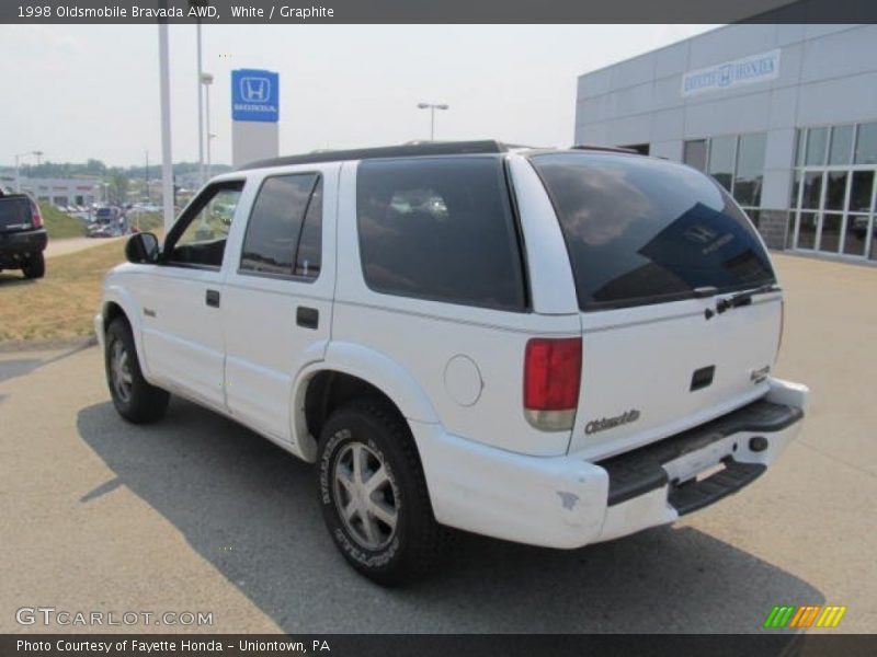 White / Graphite 1998 Oldsmobile Bravada AWD