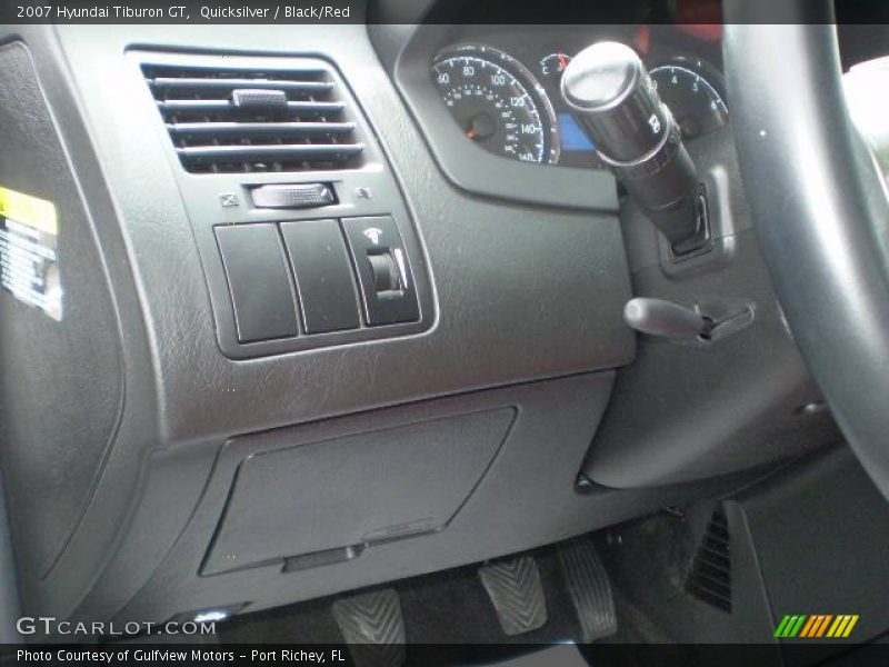Quicksilver / Black/Red 2007 Hyundai Tiburon GT
