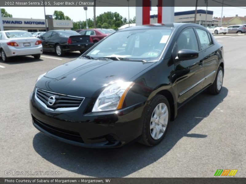 Super Black / Charcoal 2012 Nissan Sentra 2.0 S