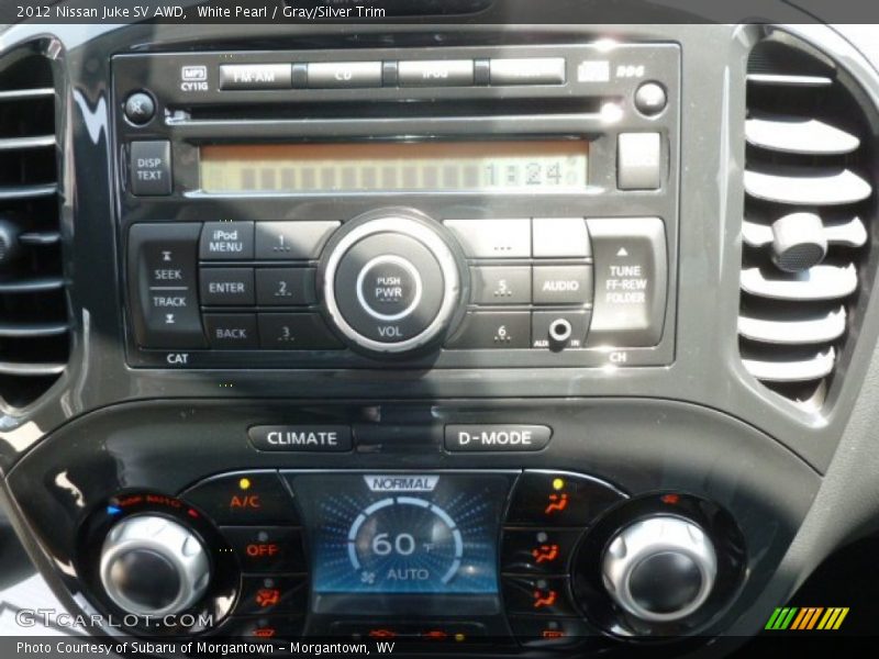 White Pearl / Gray/Silver Trim 2012 Nissan Juke SV AWD