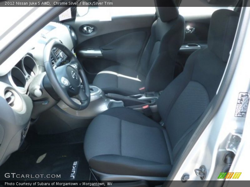 Chrome Silver / Black/Silver Trim 2012 Nissan Juke S AWD
