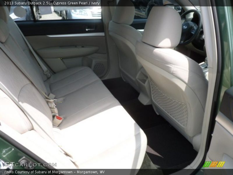 Cypress Green Pearl / Ivory 2013 Subaru Outback 2.5i