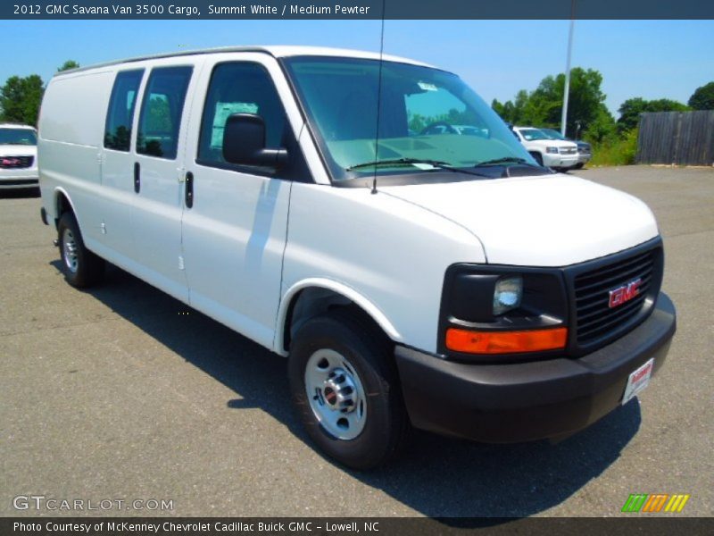 Summit White / Medium Pewter 2012 GMC Savana Van 3500 Cargo