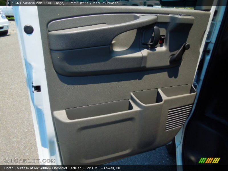Summit White / Medium Pewter 2012 GMC Savana Van 3500 Cargo