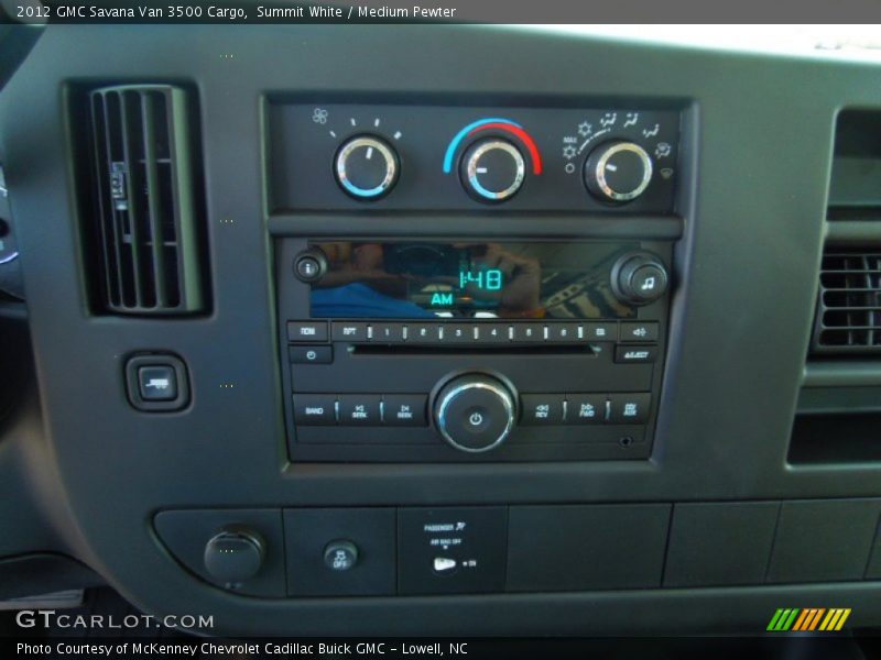 Summit White / Medium Pewter 2012 GMC Savana Van 3500 Cargo