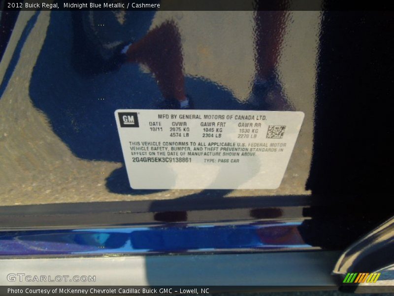 Midnight Blue Metallic / Cashmere 2012 Buick Regal