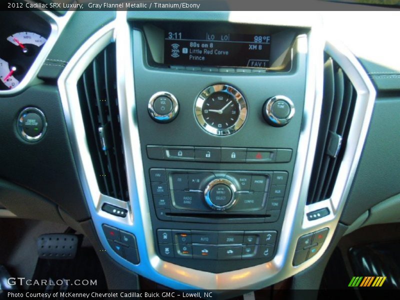 Gray Flannel Metallic / Titanium/Ebony 2012 Cadillac SRX Luxury