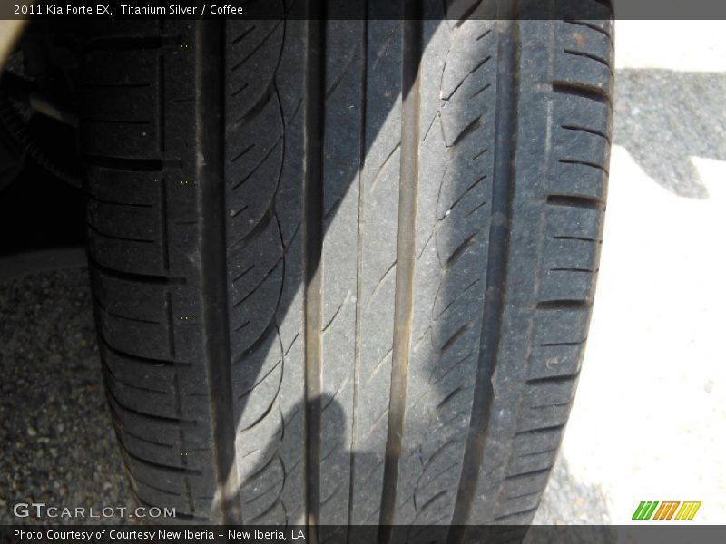 Titanium Silver / Coffee 2011 Kia Forte EX