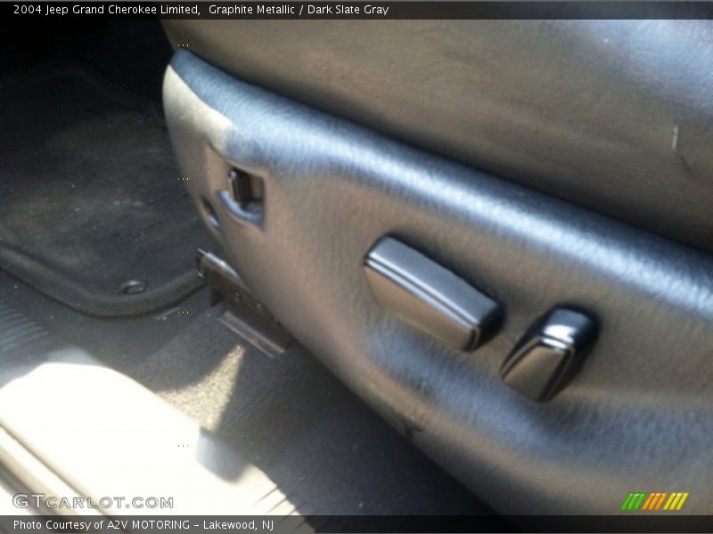 Graphite Metallic / Dark Slate Gray 2004 Jeep Grand Cherokee Limited