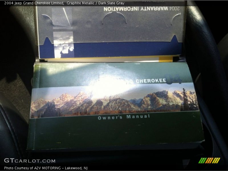 Graphite Metallic / Dark Slate Gray 2004 Jeep Grand Cherokee Limited