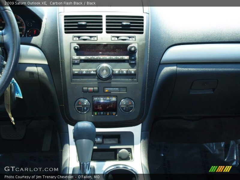 Carbon Flash Black / Black 2009 Saturn Outlook XE