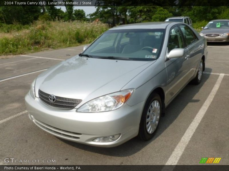 Lunar Mist Metallic / Stone 2004 Toyota Camry XLE