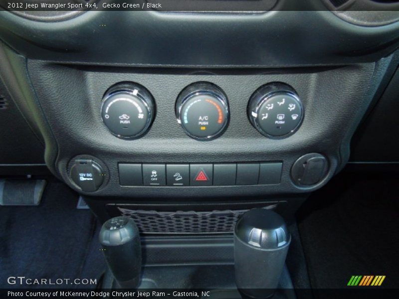 Gecko Green / Black 2012 Jeep Wrangler Sport 4x4