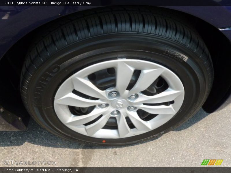Indigo Blue Pearl / Gray 2011 Hyundai Sonata GLS