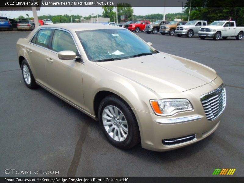 Front 3/4 View of 2012 300 