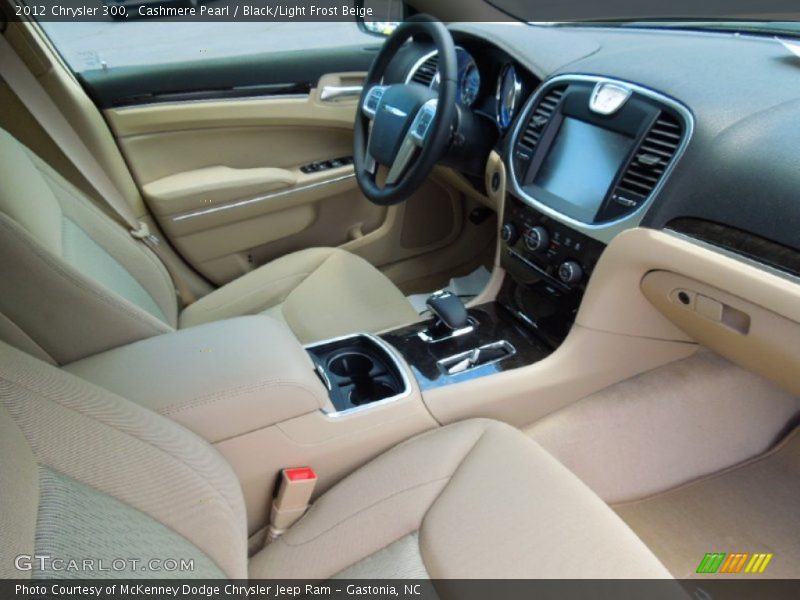 Cashmere Pearl / Black/Light Frost Beige 2012 Chrysler 300