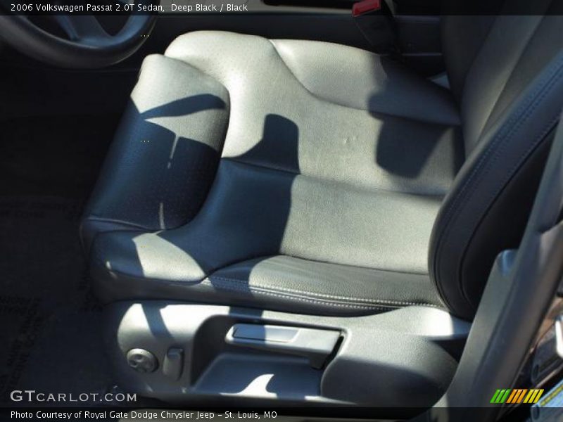 Deep Black / Black 2006 Volkswagen Passat 2.0T Sedan