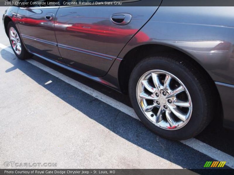 Graphite Metallic / Dark Slate Gray 2002 Chrysler Concorde Limited