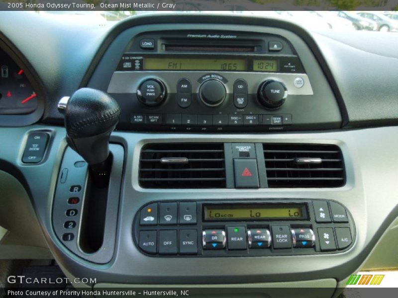 Ocean Mist Metallic / Gray 2005 Honda Odyssey Touring