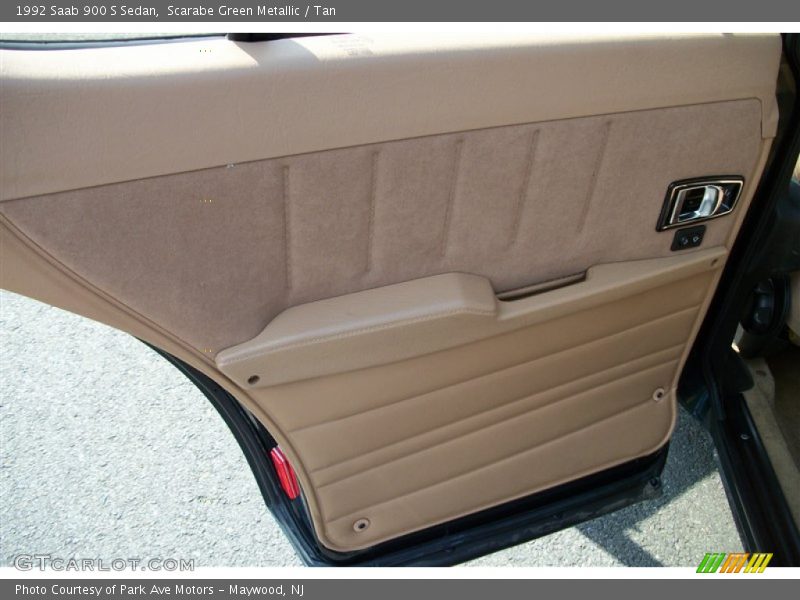 Door Panel of 1992 900 S Sedan