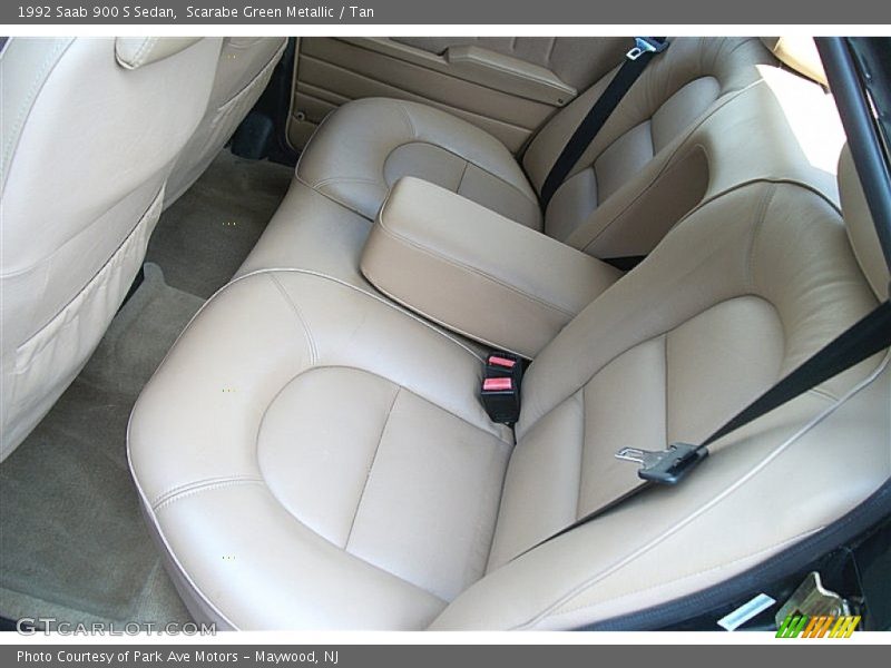  1992 900 S Sedan Tan Interior