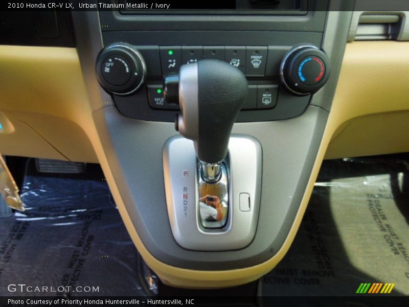 Urban Titanium Metallic / Ivory 2010 Honda CR-V LX