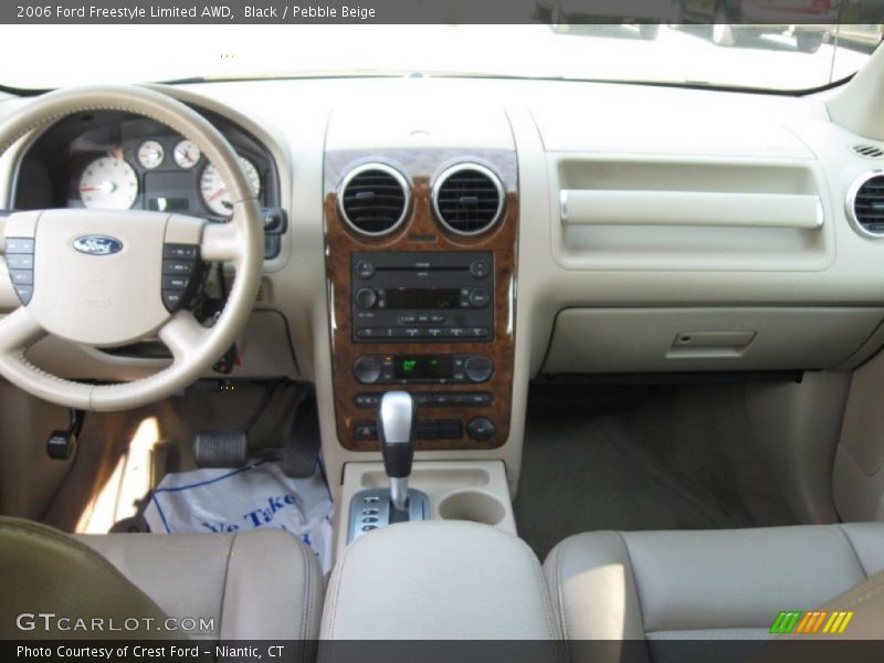Black / Pebble Beige 2006 Ford Freestyle Limited AWD