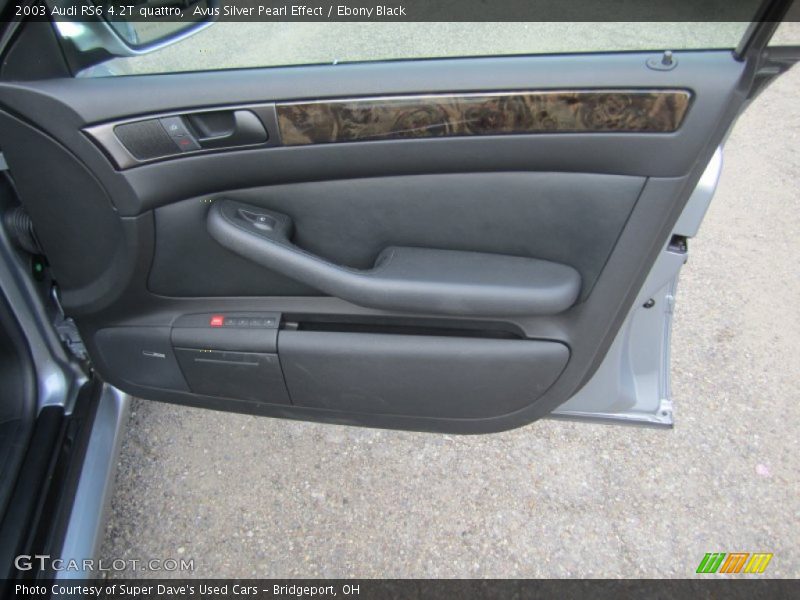 Door Panel of 2003 RS6 4.2T quattro