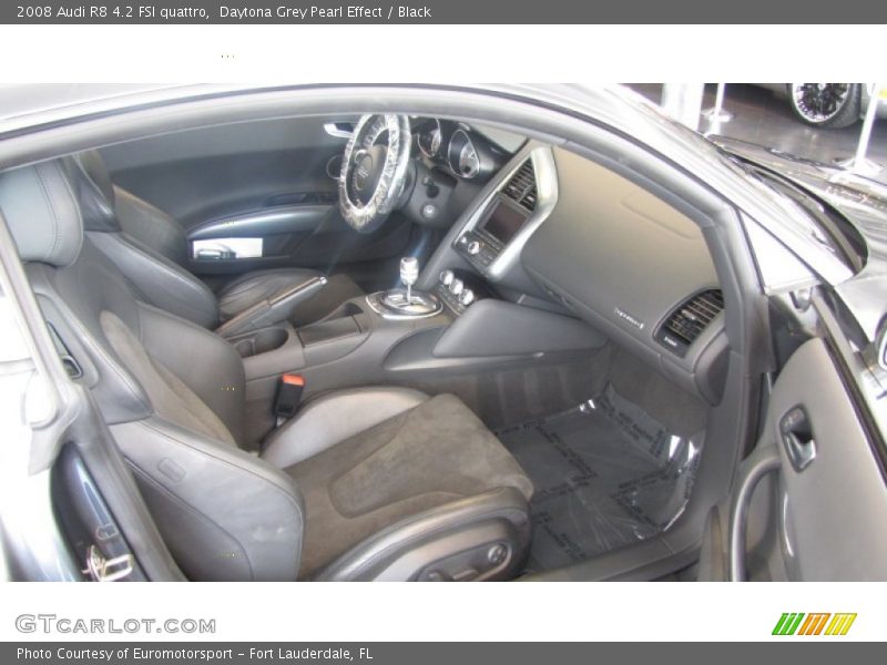 Daytona Grey Pearl Effect / Black 2008 Audi R8 4.2 FSI quattro