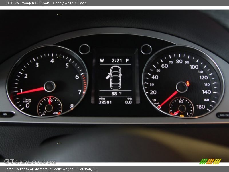 Candy White / Black 2010 Volkswagen CC Sport