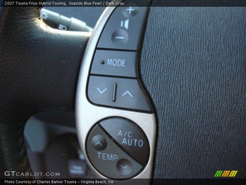 Controls of 2007 Prius Hybrid Touring