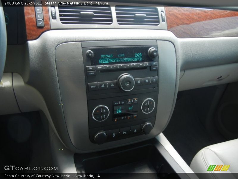 Stealth Gray Metallic / Light Titanium 2008 GMC Yukon SLE