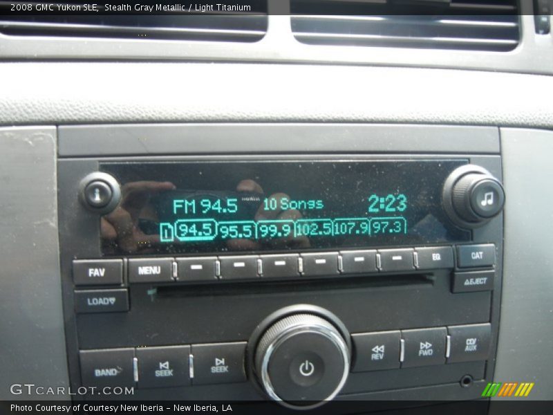 Stealth Gray Metallic / Light Titanium 2008 GMC Yukon SLE