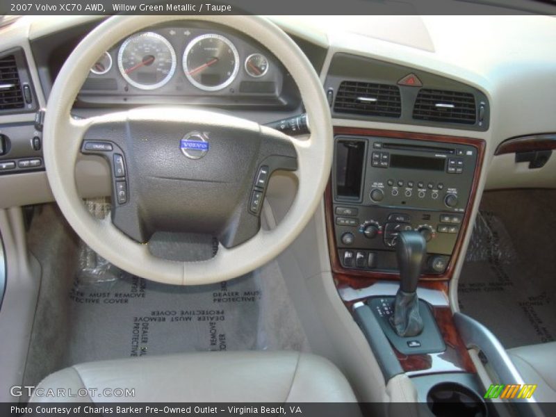 Willow Green Metallic / Taupe 2007 Volvo XC70 AWD