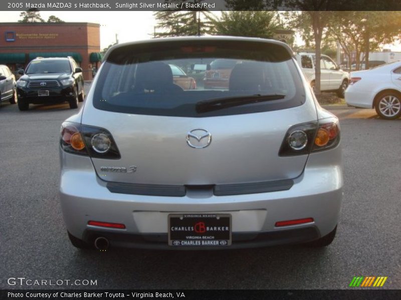 Sunlight Silver Metallic / Black/Red 2005 Mazda MAZDA3 s Hatchback