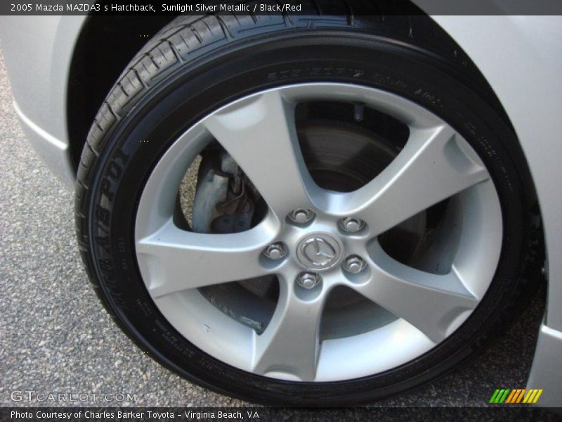 Sunlight Silver Metallic / Black/Red 2005 Mazda MAZDA3 s Hatchback