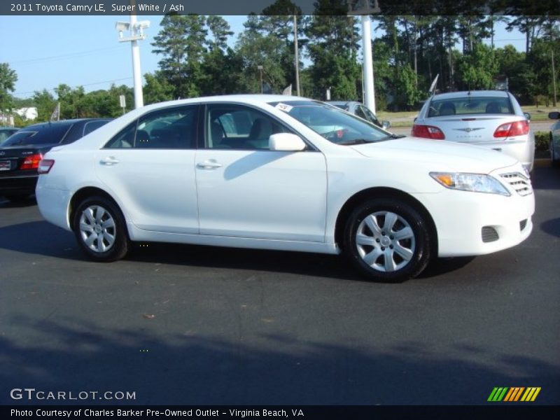 Super White / Ash 2011 Toyota Camry LE