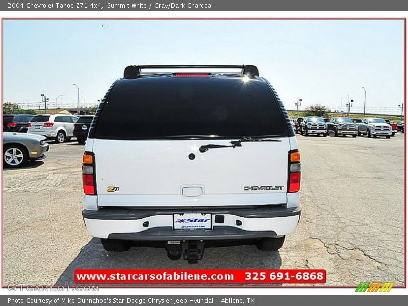 Summit White / Gray/Dark Charcoal 2004 Chevrolet Tahoe Z71 4x4