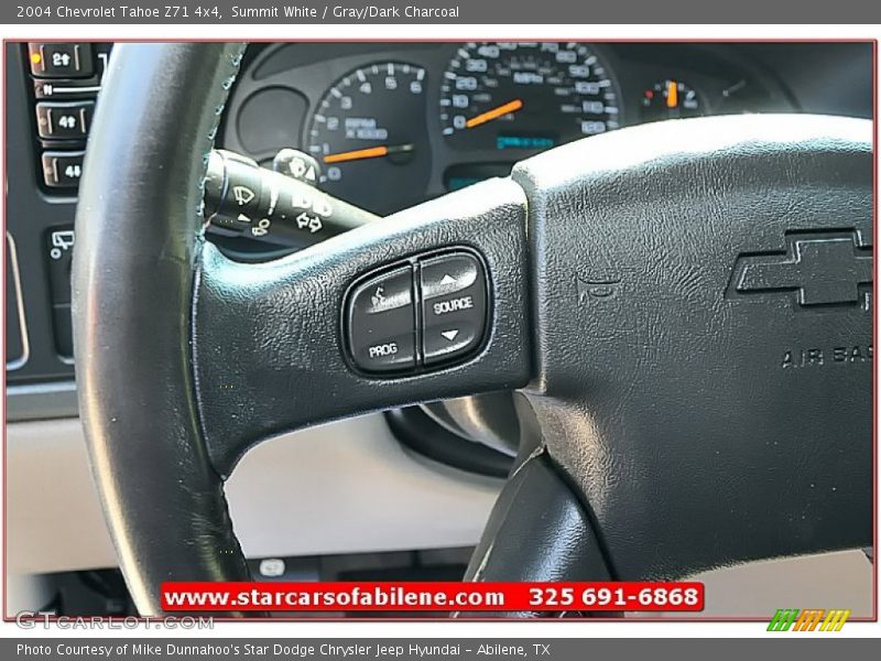 Summit White / Gray/Dark Charcoal 2004 Chevrolet Tahoe Z71 4x4